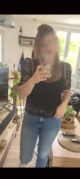 Claudia, 34 anni