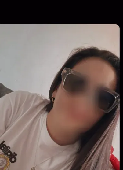 Elena, 34 anni