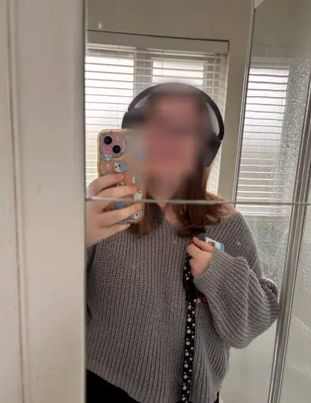 Megi, 23 anni