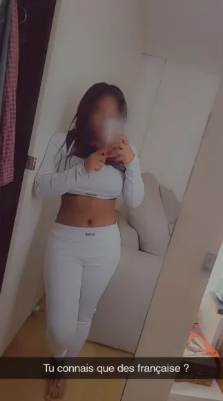 Oksana, 25 anni