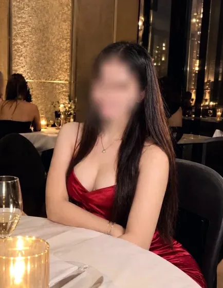 Oksana, 30 anni