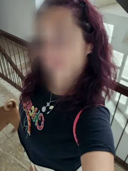 Sabrina, 33 anni