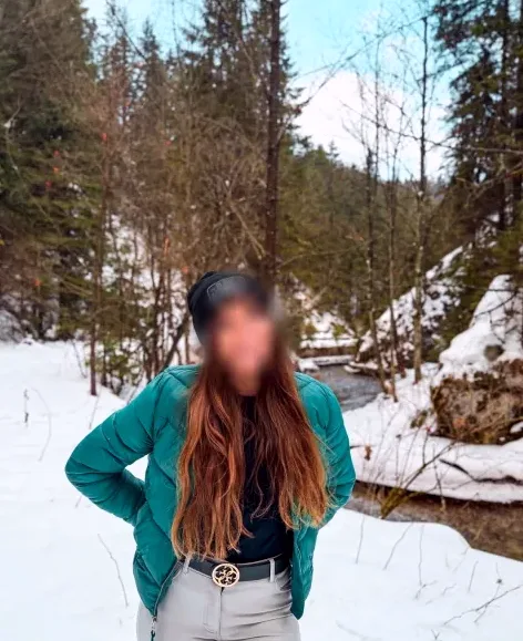 Simona, 27 anni
