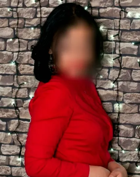 Veronica, 36 anni
